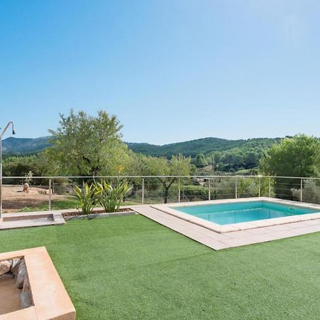 Villa Calvia Countryside Buitenkant foto
