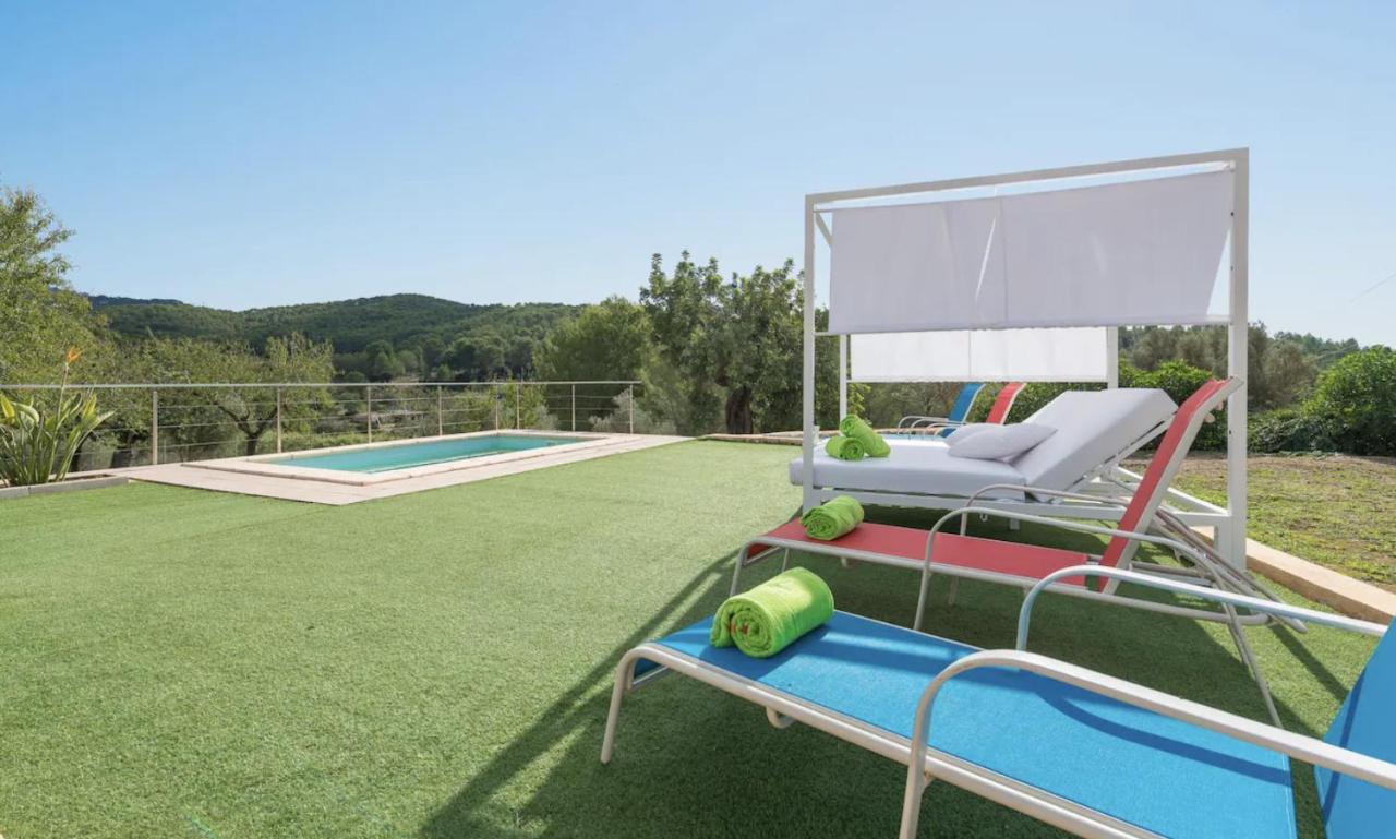 Villa Calvia Countryside Buitenkant foto